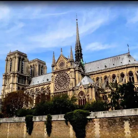 Appartamento Bohemian & Authentic Parisian Flat - 07 Parigi